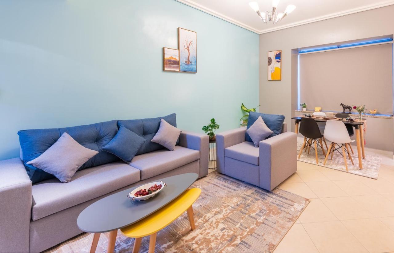 Trinity Holiday Homes - Sheikh Zayed Road Near To Financial Center Metro Station Дубай Екстериор снимка