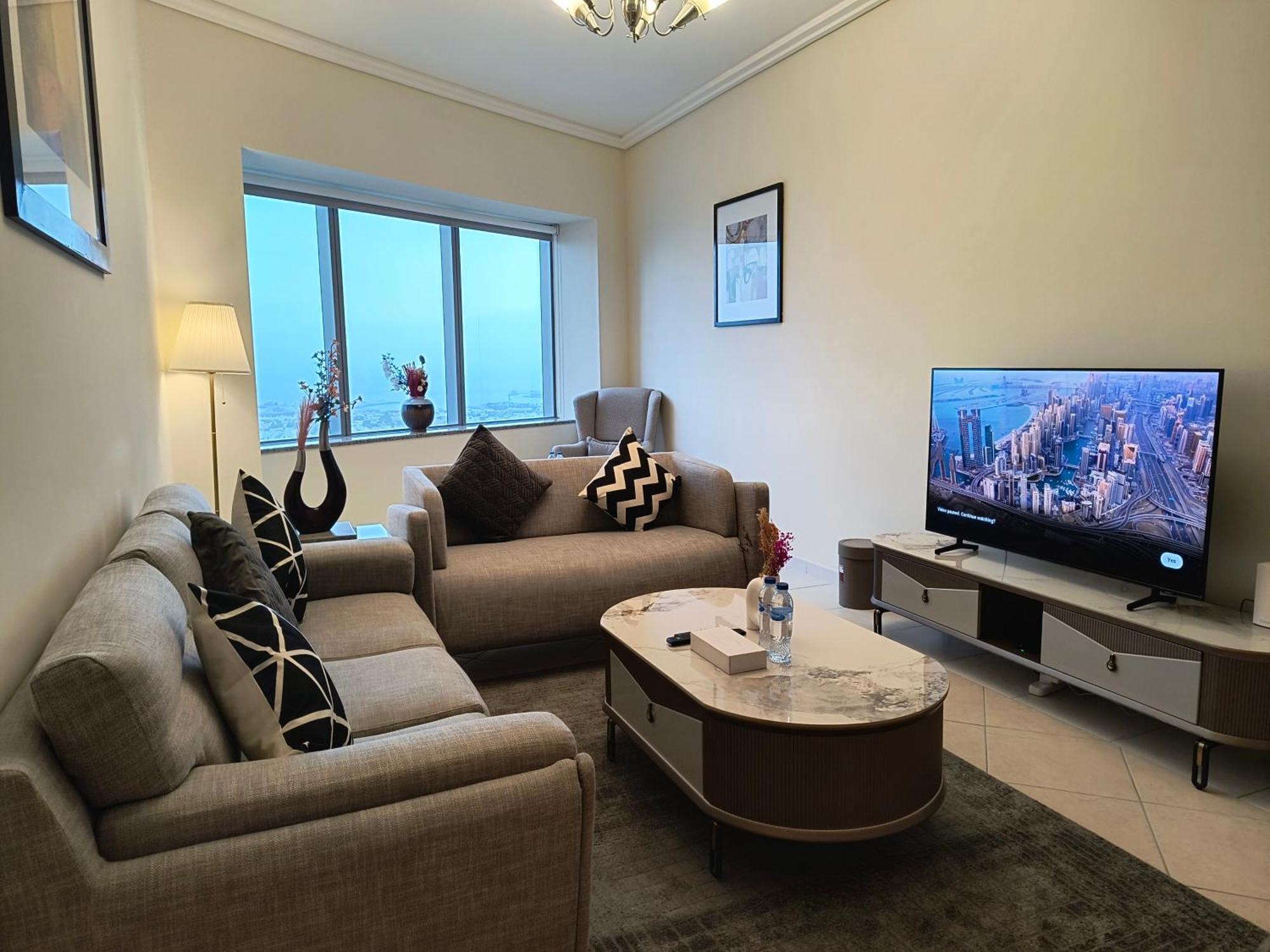 Trinity Holiday Homes - Sheikh Zayed Road Near To Financial Center Metro Station Дубай Екстериор снимка