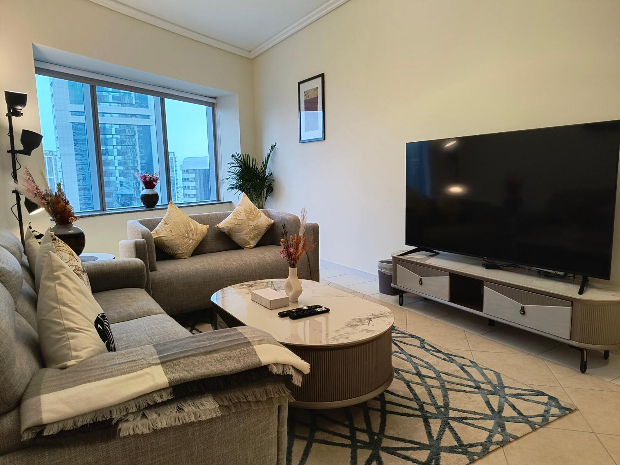 Trinity Holiday Homes - Sheikh Zayed Road Near To Financial Center Metro Station Дубай Екстериор снимка