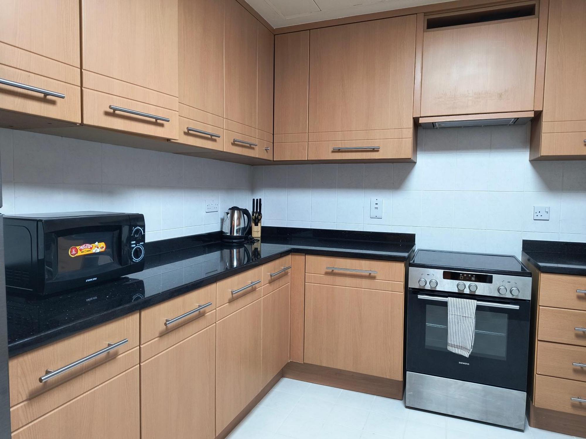 Trinity Holiday Homes - Sheikh Zayed Road Near To Financial Center Metro Station Дубай Екстериор снимка